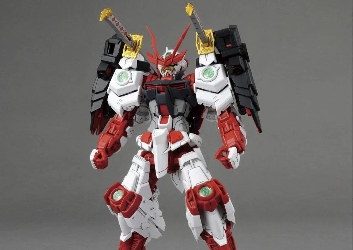 BANDAI MG 1/100 Sengoku Astray Gundam